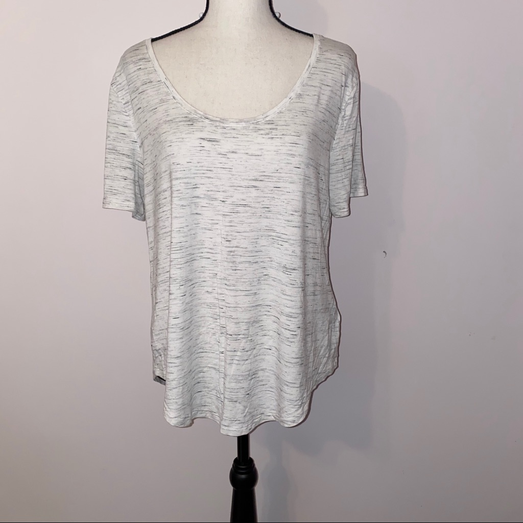Old Navy | White & Grey Basic Comfy Tee/Blouse